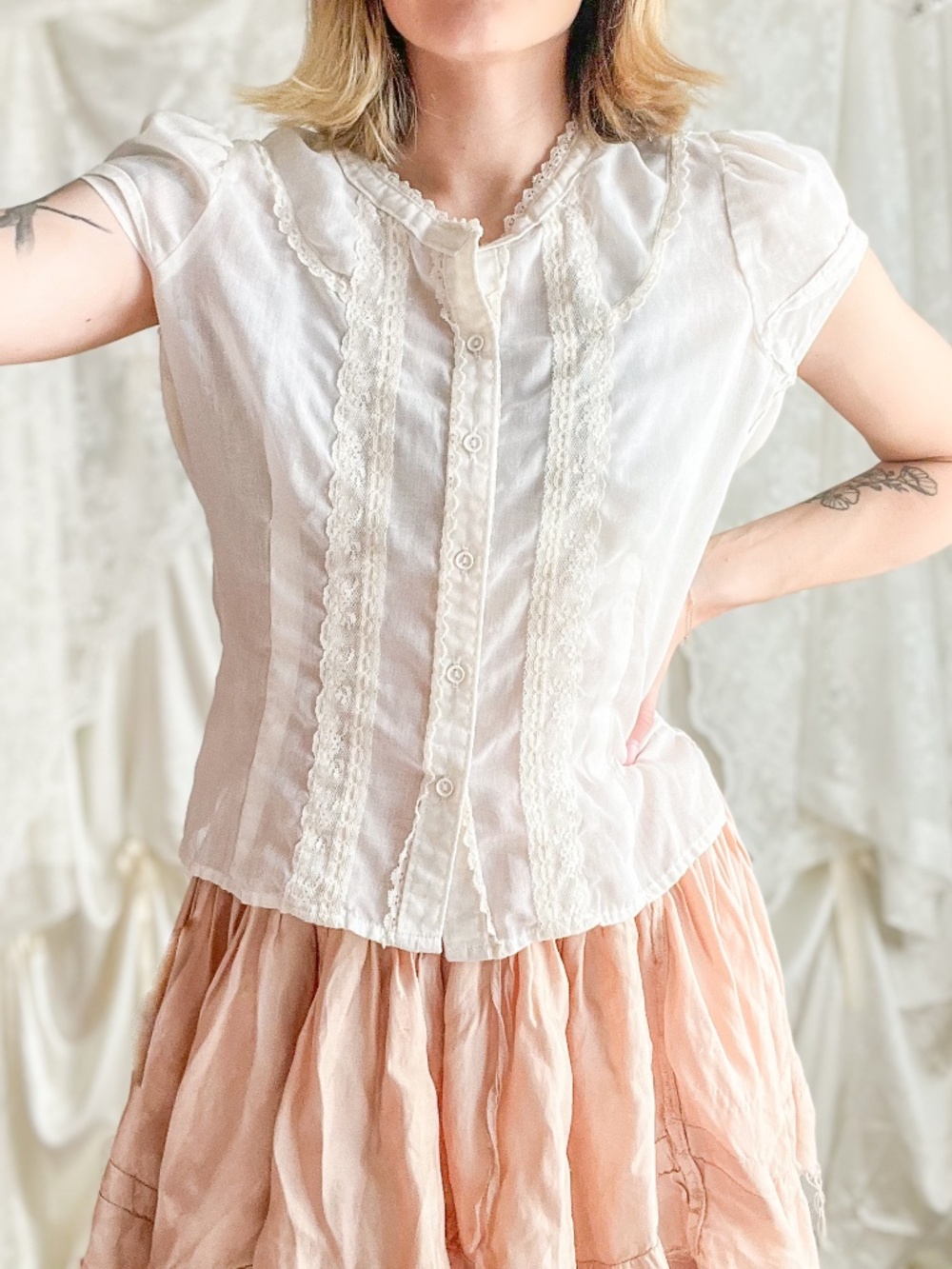 White Lace Trim Peter Pan Collar Puff Sleeve Romantic Prairie Blouse